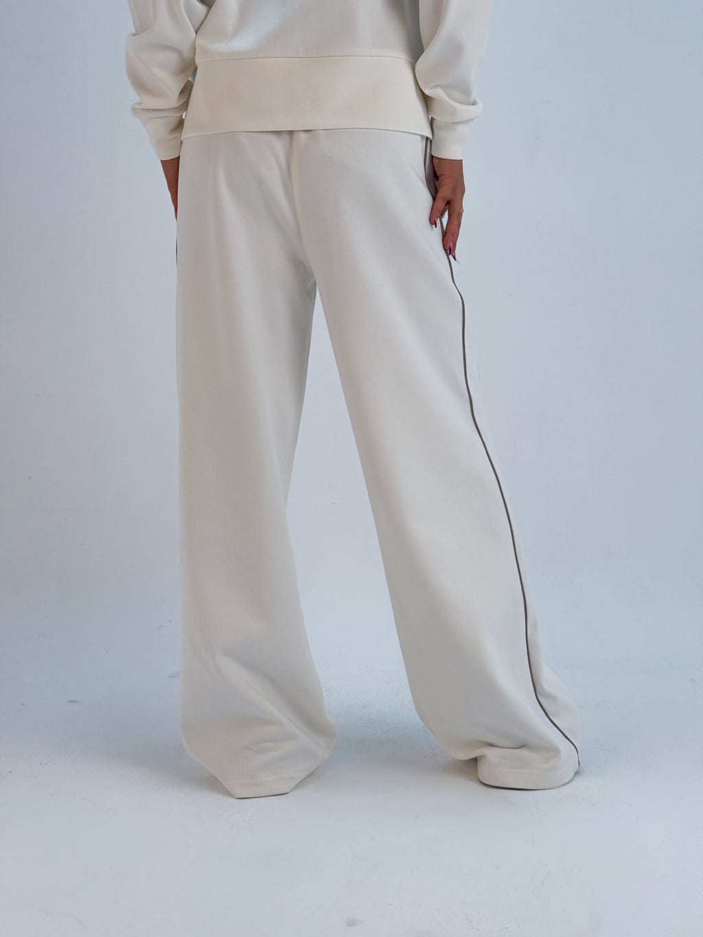 Pure Ease White - Lounge Set