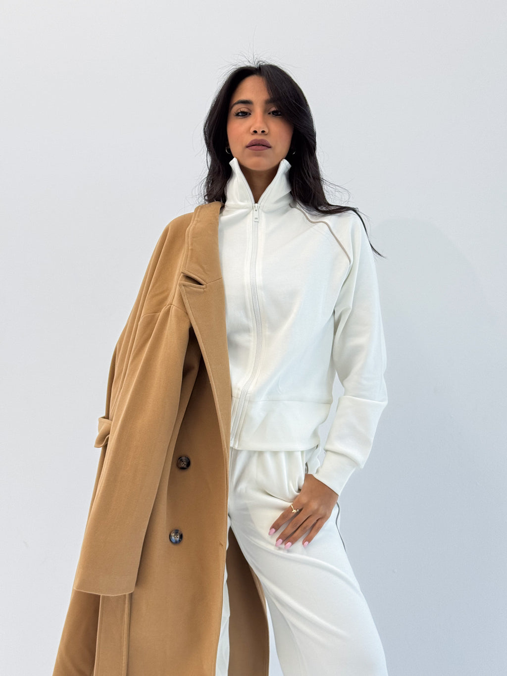 Pure Ease White - Lounge Set