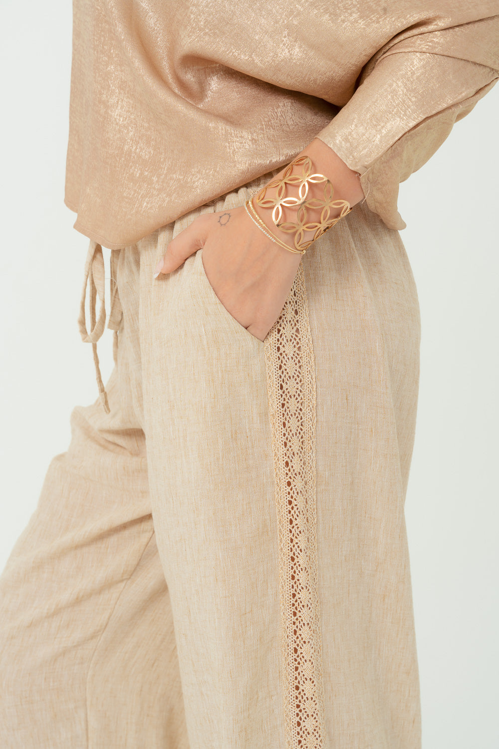 Sand linen Pants with Elegant Golden Strap